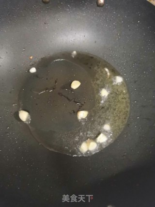 空心菜炒丝瓜的做法步骤：2