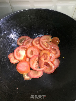 番茄鸡蛋汤的做法步骤：3