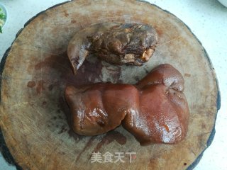 酱猪舌头猪嘴的做法步骤：1
