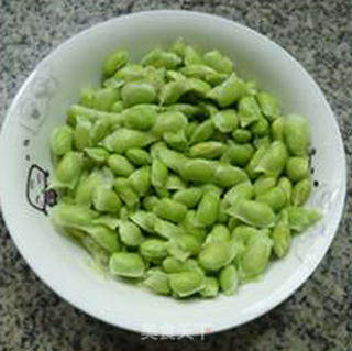 茭白开洋炒毛豆的做法步骤：4