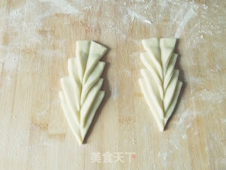 羊奶花样面包的做法步骤：13