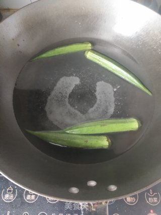 秋葵穹隆的做法步骤：1