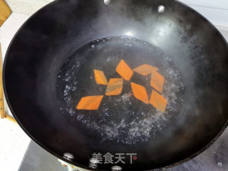 莴笋炒猪肝的做法步骤：4