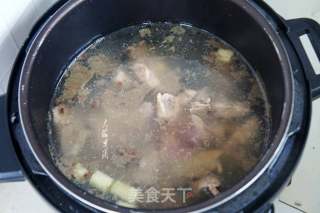 大骨头炖土豆的做法步骤：4