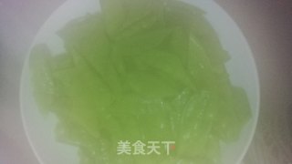 荷兰豆炒虾仁的做法步骤：5