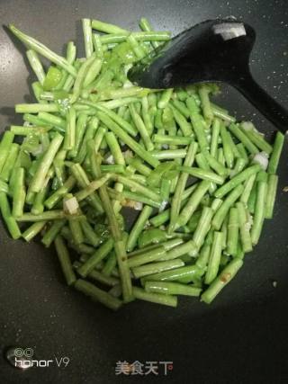 葱蒜豆角的做法步骤：3