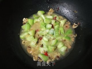 虾干炒丝瓜的做法步骤：8