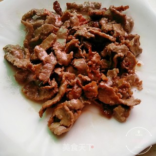 蒜薹炒牛肉的做法步骤：7
