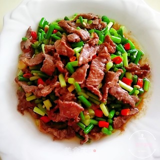 蒜薹炒牛肉的做法步骤：14