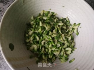 槐花小饼的做法步骤：2