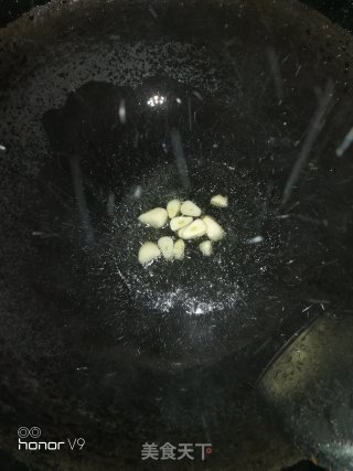 蒜香红苋菜的做法步骤：2