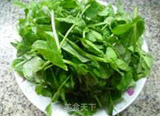 香干炒豆苗的做法步骤：1