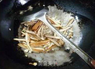 香干炒豆苗的做法步骤：6
