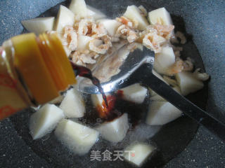 开洋烧土豆的做法步骤：4