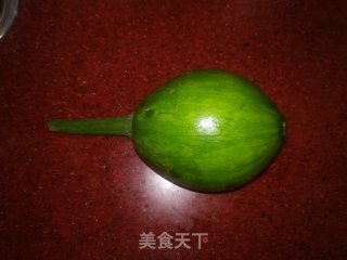 小南瓜炒虾皮的做法步骤：1