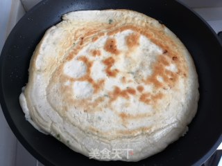 发芽葱发面饼的做法步骤：13