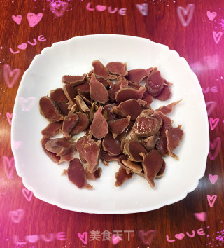 盐水鸭肫的做法步骤：5