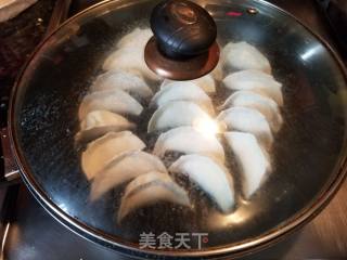 鸡蛋煎饺的做法步骤：2