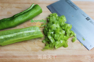 辣椒煎饼的做法步骤：2