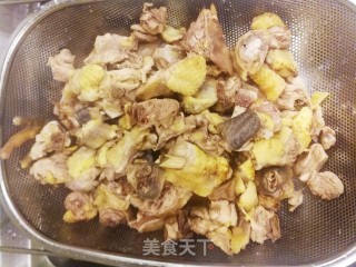 酸菜鸡的做法步骤：3