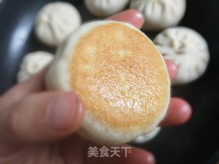 香辣槐花猪肉生煎包的做法步骤：15