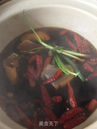 卤牛肉的做法步骤：4