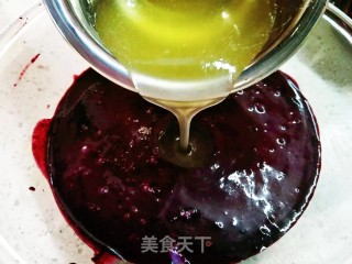 蓝莓树桩冰淇淋蛋糕的做法步骤：12