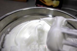 水润戚风蛋糕的做法步骤：9