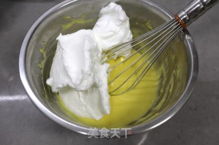 水润戚风蛋糕的做法步骤：10