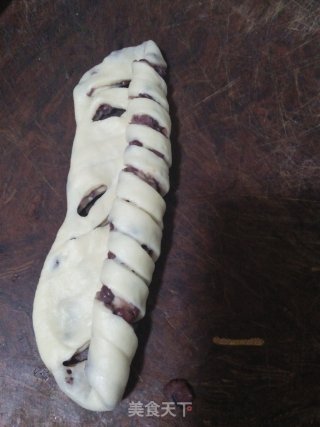 自制红豆面包的做法步骤：7