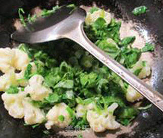 豆苗炒花菜的做法步骤：6