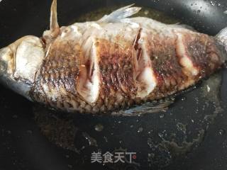 鲫鱼豆腐汤的做法步骤：5