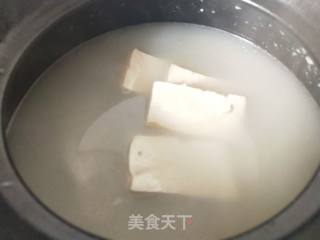 鲫鱼豆腐汤的做法步骤：7