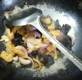 小炒黑木耳的做法步骤：11