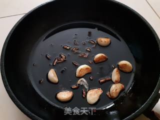 大蒜烧猪肚的做法步骤：7