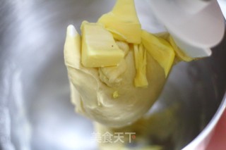 培根肉松面包的做法步骤：5