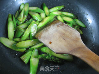 蚝油芦笋的做法步骤：8
