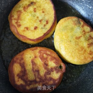 玉米面菜饼子的做法步骤：12