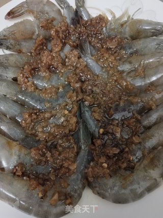 蒜蓉蒸虾的做法步骤：5