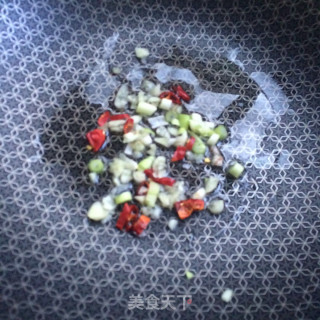 蒜香甜豆的做法步骤：3
