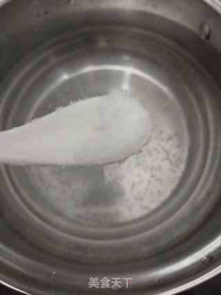 血皮菜炒猪肝的做法步骤：2