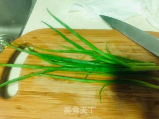 葱香肉松芒果面包卷的做法步骤：12