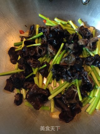 风味里脊的做法步骤：7