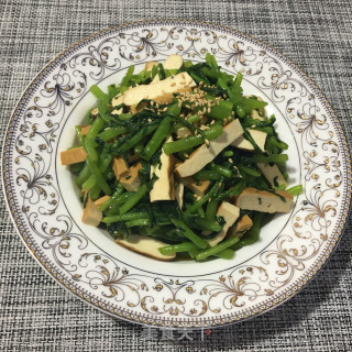 香干拌茼蒿的做法步骤：6