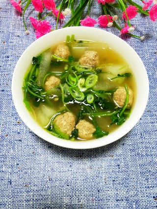 冬瓜香菜汆丸子的做法步骤：11