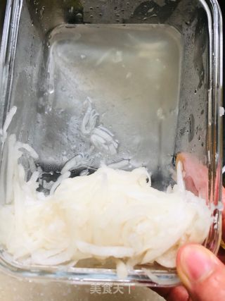 红薯萝卜鸡肉腐皮卷的做法步骤：4