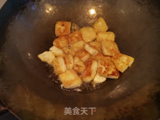 辣白菜烧豆腐的做法步骤：7