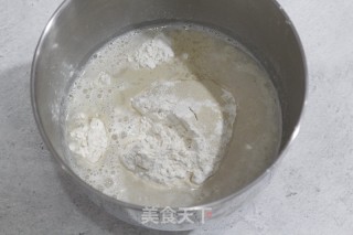 全麦紫米肉松面包的做法步骤：1