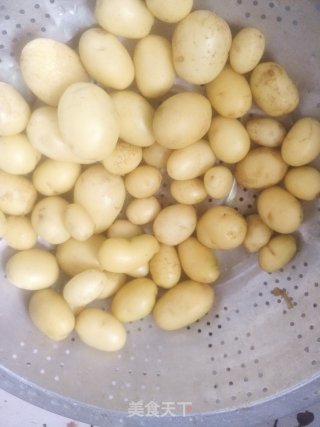 凉拌小土豆的做法步骤：1