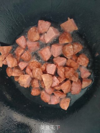 牛肉丸炒饭的做法步骤：4